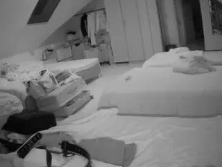 Camsoda Best live sex cam show of voyeurcam-julmodels-bed-3