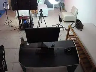 Camsoda Live Sex Cam of voyeurcam-jb-photo-studio