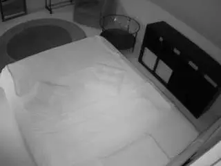 Camsoda Private Sex Chat of voyeurcam-julmodels-whitebed-2