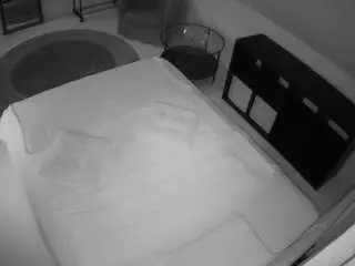 Camsoda Free Live Porn of voyeurcam-julmodels-whitebed-2