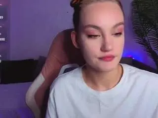 Camsoda Nude Webcam of idafanestain
