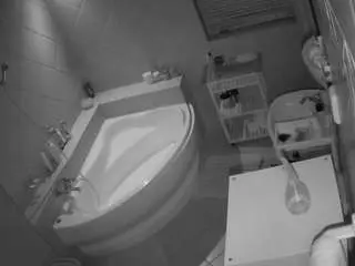 Camsoda Best live sex cam show of voyeurcam-julmodels-bath-1st-2