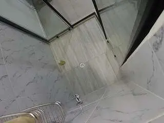 Camsoda Live Porn of voyeurcam-jb-shower-2