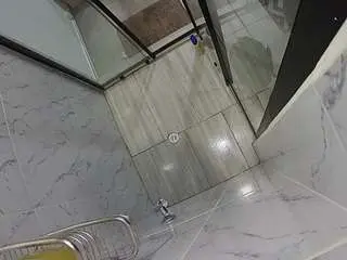 Camsoda Sex Chat of voyeurcam-jb-shower-2
