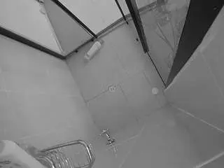 Camsoda Adult Webcam of voyeurcam-jb-shower-2