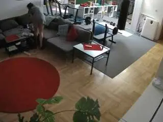 Camsoda Adult Webcam of voyeurcam-julmodels-living-2