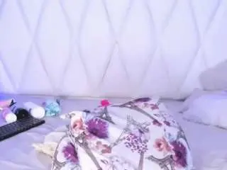 Camsoda Sex Cam of dannaamonroe