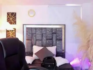 Camsoda Sex Cam of martina-evan