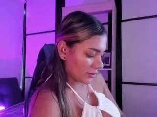 Camsoda Free Live Porn of sophiewatson