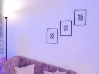 Camsoda Sex Cam of issi-loren