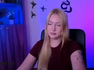 Camsoda Nude Webcam of playful-sophie