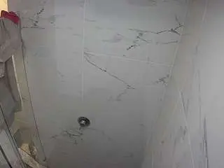Camsoda Free Porn Cam of voyeurcam-casa-salsa-bathroom-11