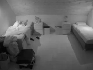 Camsoda Nude Webcam of voyeurcam-julmodels-greybed-3