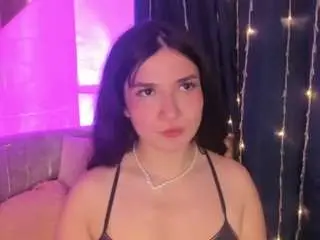Camsoda Sex Cam of megan-devon