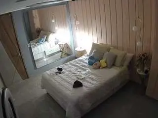 Camsoda Live Sex of voyeurcam-casa-salsa-bedroom-2