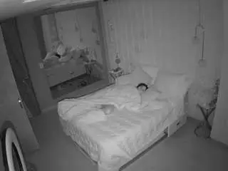 Camsoda Nude Webcam of voyeurcam-casa-salsa-bedroom-2