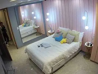 Camsoda Adult Video Chat of voyeurcam-casa-salsa-bedroom-2