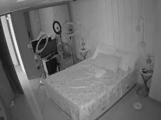 Camsoda Nude Webcam of voyeurcam-casa-salsa-bedroom-2