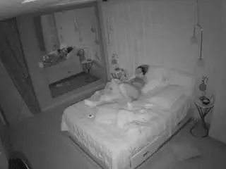 Camsoda Live Sex Cam of voyeurcam-casa-salsa-bedroom-2