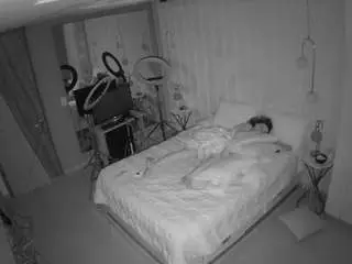 Camsoda Live Porn of voyeurcam-casa-salsa-bedroom-2