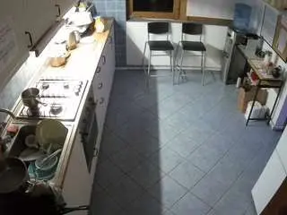 Camsoda Live Sex Cam of voyeurcam-julmodels-kitchen-2