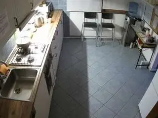 Camsoda Nude Webcam of voyeurcam-julmodels-kitchen-2
