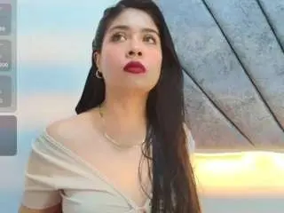 Camsoda Nude Webcam of lily-meghan