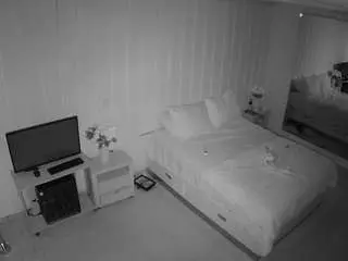 Camsoda Nude Webcam of voyeurcam-casa-salsa-bedroom-5