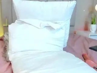 Camsoda Free Live Porn of leahrouss
