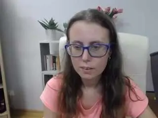 Camsoda Free Porn Cam of lizzysparkle