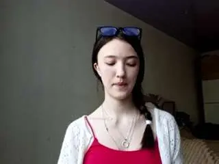 Camsoda Free Porn Cam of michikomccoil