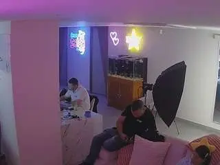 Camsoda Free Live Porn of voyeurcam-casa-salsa-parlor