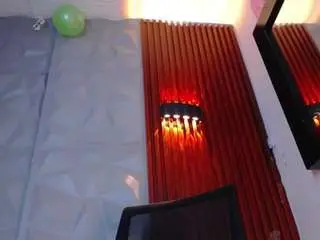 Camsoda Nude Webcam of sara-harris7
