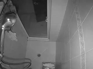 Camsoda Free Porn Cam of voyeurcam-baileybase-shower