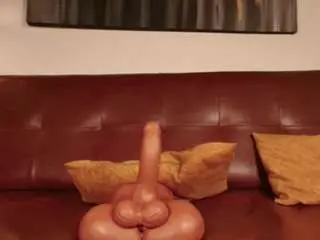 Camsoda Sex Chat of hillary-queen