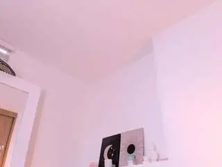 Camsoda Private Sex Chat of nicolettebalee