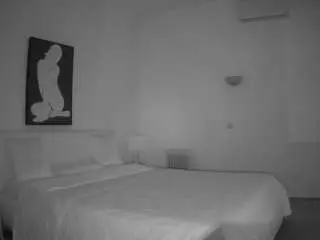 Camsoda Free Porn Cam of voyeurcam-julmodels-reallife-2