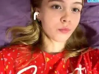 Camsoda Nude Webcam of otilialingerfelter