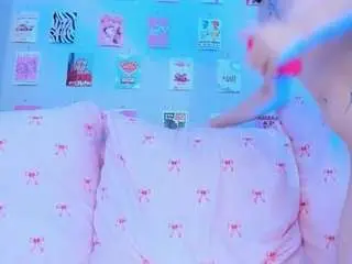 Camsoda Adult Video Chat of alexis-james