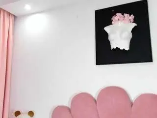 Camsoda Free Live Porn of midnightmistress1