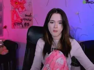Camsoda Free Porn Cam of liana-kisses