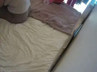 Camsoda Free Live Porn of voyeurcam-julmodels-whitebed-4