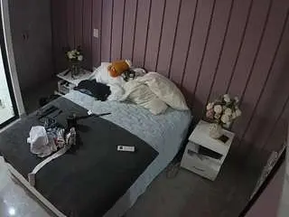 Camsoda Free Live Porn of voyeurcam-casa-salsa-bedroom-7