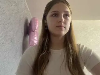 Camsoda Free Live Porn of mikabraskey