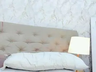 Camsoda Live Sex Cam of thiara-scarlet