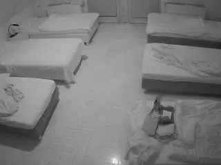 Camsoda Adult Webcams of voyeurcam-julmodels-bed-6