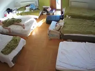Camsoda Watch Live Sex Cams of voyeurcam-julmodels-bed-6
