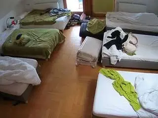 Camsoda Live Porn of voyeurcam-julmodels-bed-6