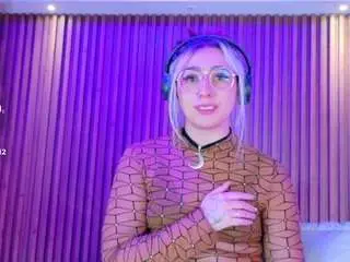 Camsoda Adult Webcam of emily-white9