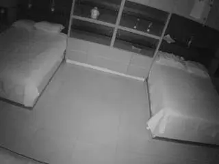 Camsoda Sex Cam of voyeurcam-casa-salsa-versus-room